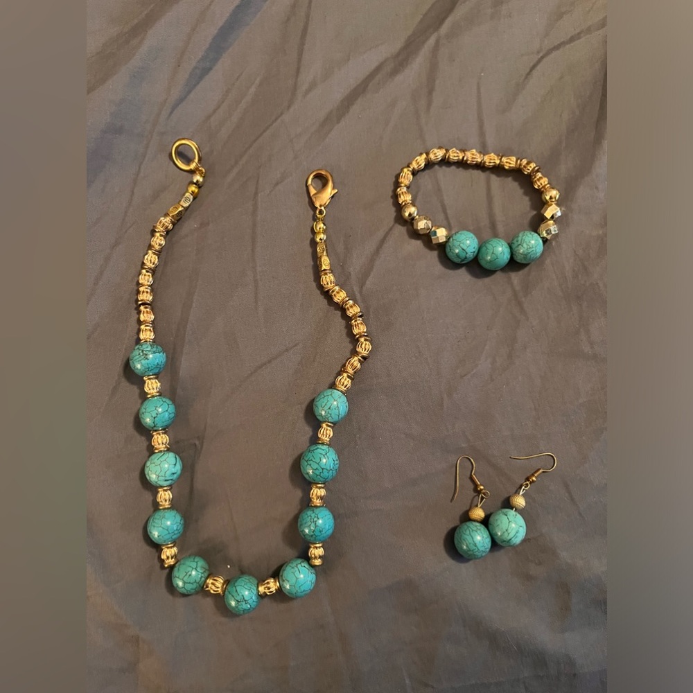 Handmade Turquoise & Copper Trio-Bracelet, Necklace & Earrings